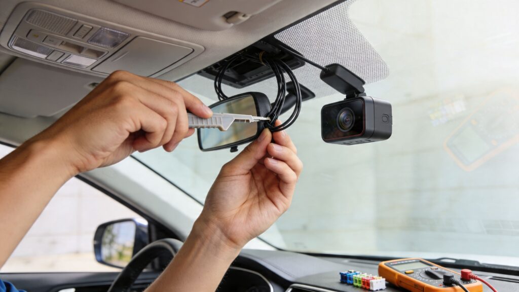 Auto Camera Installation: A Pro's DIY How-To Guide 29 auto camera installation dash camera